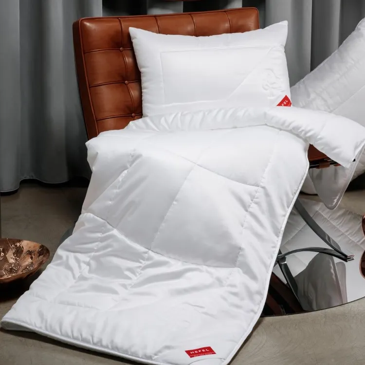 Medium Bettdecken^HEFEL 100% Lyocell Bettdecke "medium light" KLIMACONTROL COMFORT GD light von weiß