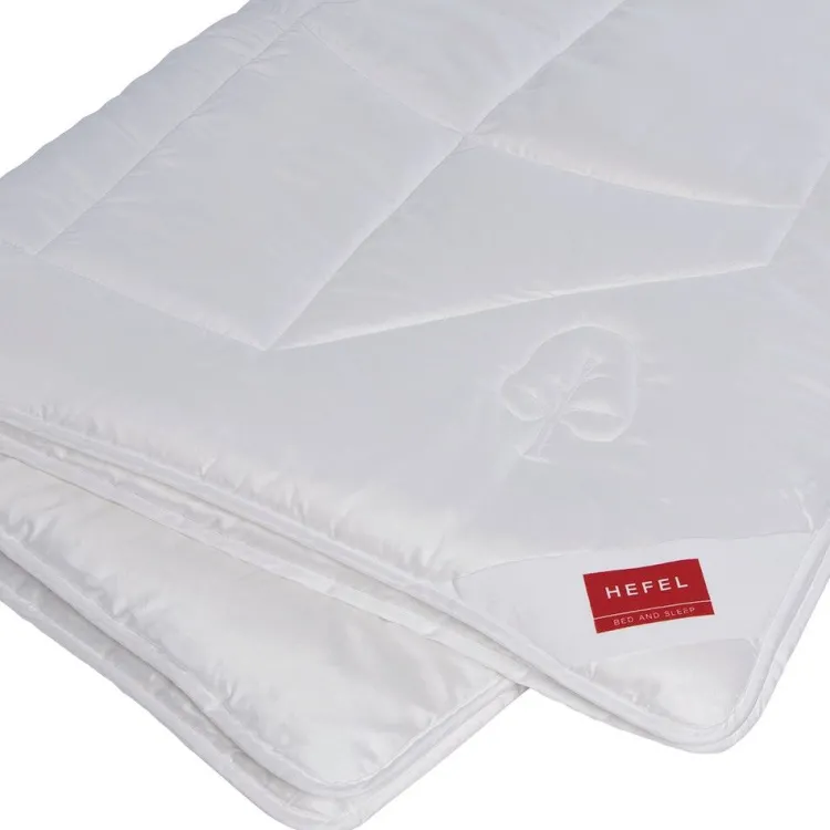 Medium Bettdecken^HEFEL 100% Lyocell Bettdecke "medium light" KLIMACONTROL COMFORT GD light von weiß