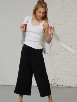 Tops Mit Spitze|Camisole (Breite Träger)^Kokon Zwo 70% Seide 30% Bio-Baumwolle kbA TRÄGERTOP RIPP