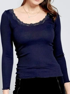 Shirt Mit Spitze|Shirts Mit Seide^Kokon Zwo 70% Seide 30% Bio-Baumwolle kbA LANGARMSHIRT gerippt uni