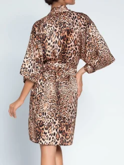 Morgenmantel Kurz|Morgenmantel Mit Seide^Lise Charmel 100% Seide Kimono FAUVE AMOUR mit von panther-print
