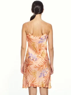 Seidennachthemd|Strandkleider & Sommerkleider^Eva B. Bitzer 100% Seide Nachthemd LEANDRA von apricot oder grün