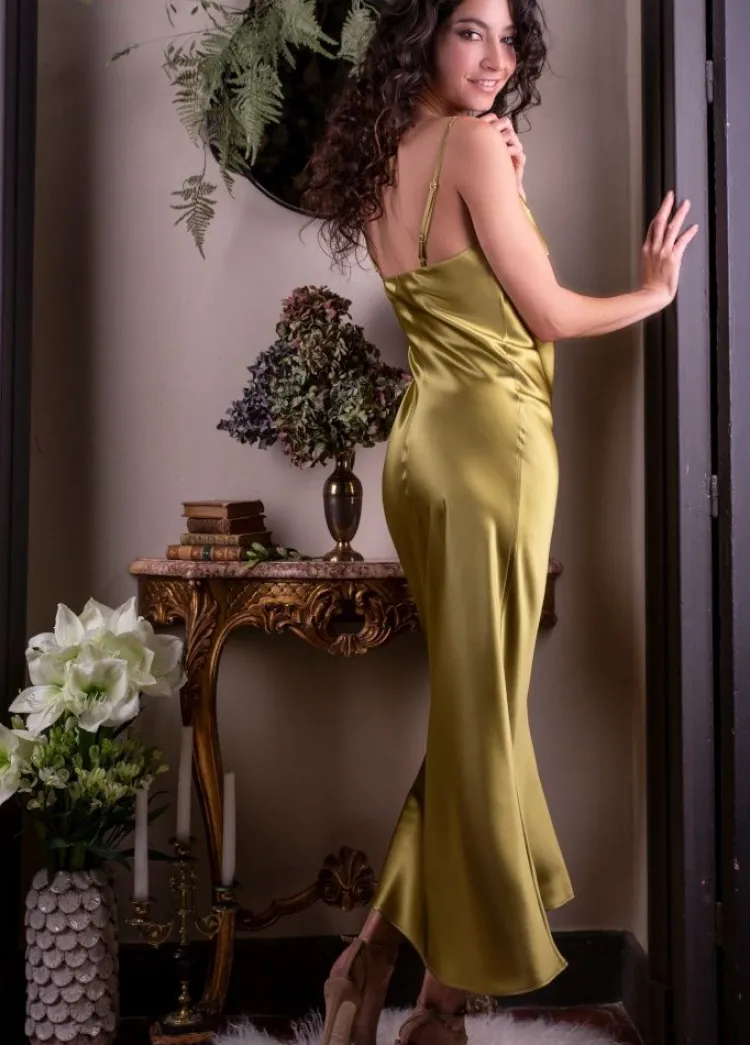 Lange Unterkleider|Seiden Basics^Marjolaine 100% Seide Nachtkleid lang SOIE ODANA uni