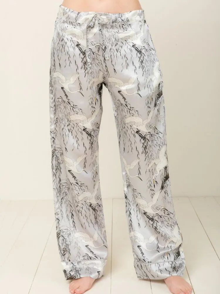 Lounge-Wear|Seidenpyjama^Radice 100% Seide Schlafanzug Elisabetha in JAPANESE GARDEN von silber mit weiß und dunkelgrau