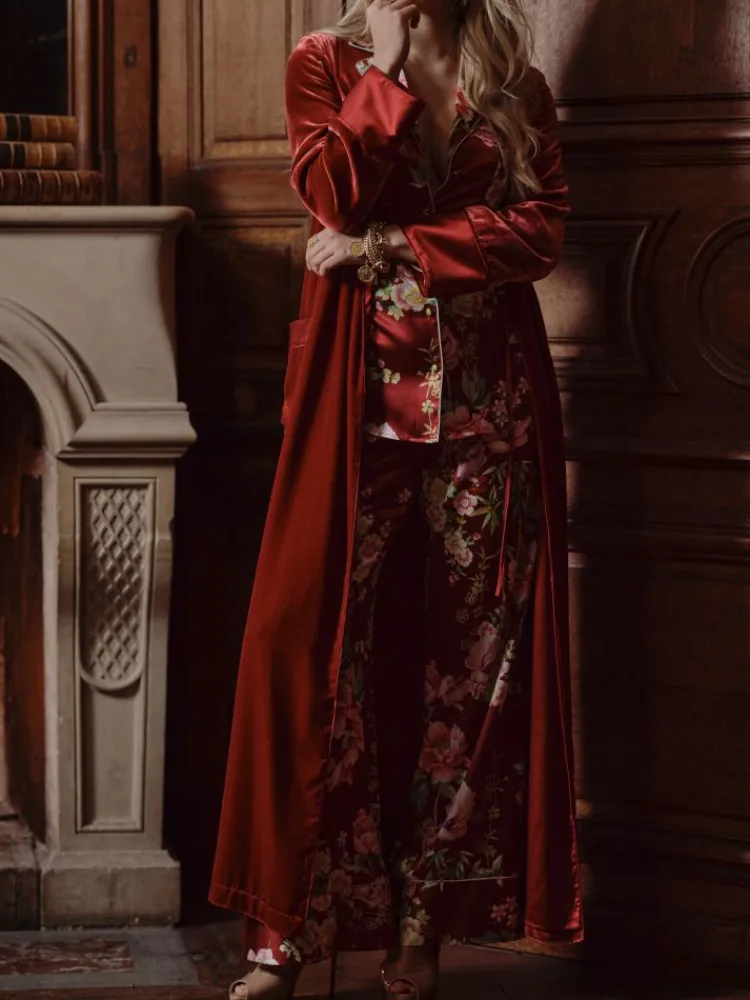 Lounge-Wear|Seidenpyjama^Marjolaine Blumenprint Stretchseidenpyjama VELVET von bordeauxrot