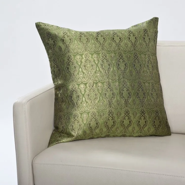 Sofakissen^Seidenwolke Kissenhülle MADRAS aus handgewebtem Seidenbrokat schwarz grün oder rubin-rot - jeweils mit goldenem Metallfaden verwoben