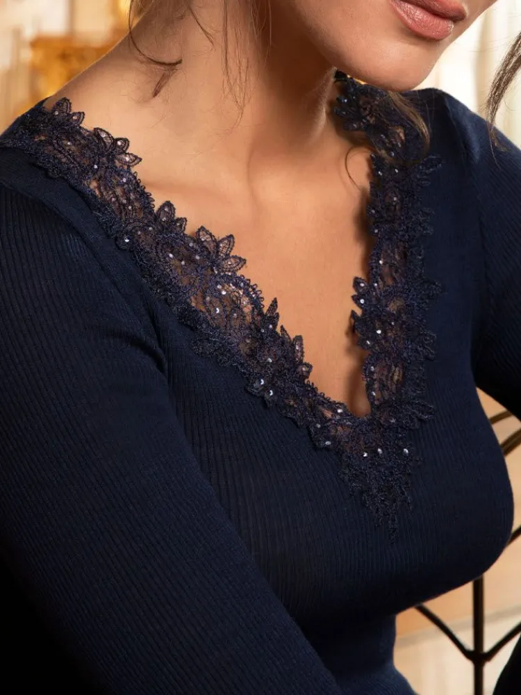 Shirt Mit Spitze|Wolle-Seide Shirts^Lise Charmel Langarmshirt ECLAT COUTURE von dunkelblau