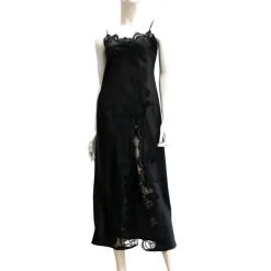 Alle Negligés|Seidenneglige^Marjolaine Langes Seidennegligé TENTATION von flechtengrün oder schwarz mit schwarzer Spitze