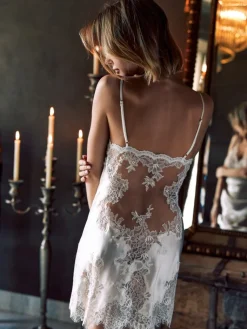 Seidennachthemd|Alle Negligés^Marjolaine LAST PIECE Mini Combinette SYNTHIA von Größe 44 in naturweiss mit nude