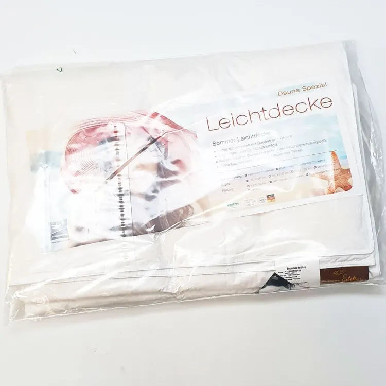 Daunendecken|Sommerdecken^Hu00e4ussling Leichte Sommer Daunendecke SALE DAUNE von Häussling weiß