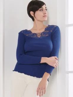 Shirt Mit Spitze|Wolle-Seide Shirts^Oscalito Merino Wolle-Seide LANGARMSHIRT gerippt blau Leavers Spitze von royalblau bluette