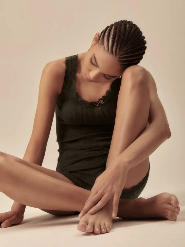 Wolle-Seide Tops|Tops Mit Spitze^Oscalito Merinowolle-Seide Unterhemd gerippt mit Calais Spitze Basic von