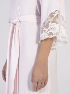 Exquisite Morgenmäntel|Morgenmantel Lang^Verdiani Modal Morgenmantel lang mit Spitze von puderrosé oder sahneweiß mit Spitze