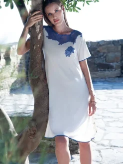 Edle Nachthemden^Chiara Fiorini Modal Nachthemd SUMMER PANNA No. 3 weiß-blau von wollweiß mit royalblau