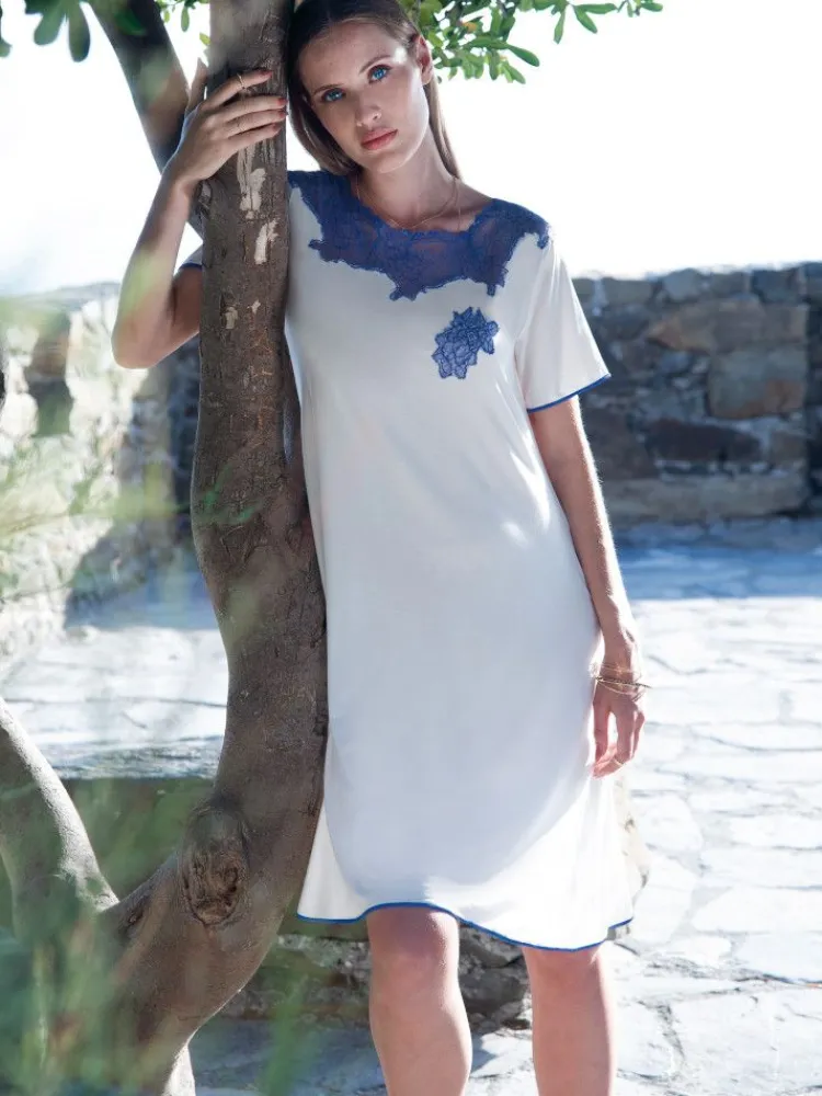 Edle Nachthemden^Chiara Fiorini Modal Nachthemd SUMMER PANNA No. 3 weiß-blau von wollweiß mit royalblau
