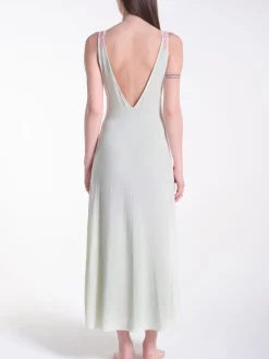 Edle Nachthemden^Verdiani Modal Neglige lang GERMOGLIO No. 2 zartgrün von zartgrün mit rosa Spitze