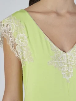 Edle Nachthemden|Alle Negligés^Verdiani Modal Neglige mit Spitze lang KIWI grün von kiwi grün mit creme farbener Spitze