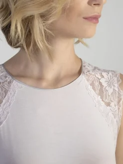 Edle Nachthemden|Alle Negligés^Verdiani Modal Neglige SNOW in weiss von cremeweiss