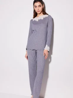 Feine Pyjamas^Chiara Fiorini Modal Pyjama FEINRIPP in jeansblau von helles jeansblau