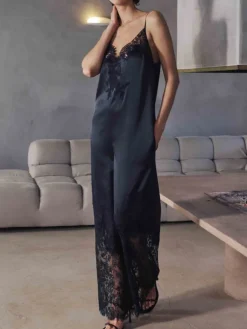 Lounge-Wear|Strandhose & Jumpsuit^Marjolaine Satin Jumpsuit BELLA mit Spitze von schwarz