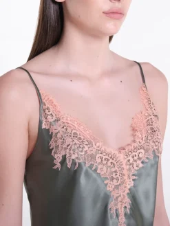 Seidenpyjama^Verdiani Seide Kurzpyjama OLIVE mit Spitze von oliv mit rosa Spitze