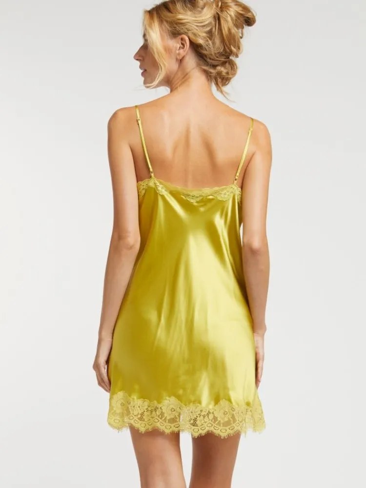 Alle Negligés|Seidenneglige^Vivis Seide Neglige LUANA von grünlich gelb mit Spitze