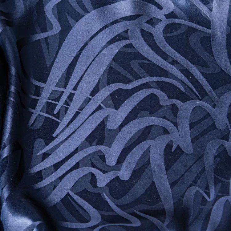 Seidenbettwäsche^Plauener Seidenweberei Seidenbettwäsche IMPULS SAPHIR Seidenweber Collection dunkelblau stückgefärbt