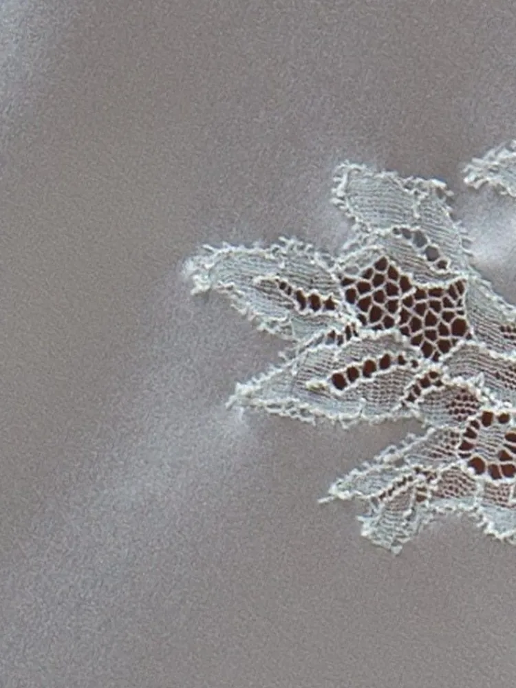 Tops Mit Spitze|Spaghettiträger Tops^Cotton Club Seta Superior Top ESTREMO mit Seide und Spitze von