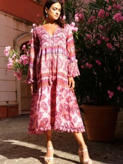 Strandkleider & Sommerkleider|Kleider^Laetitia Beachwear Strandkleid mit Seide BERENICE ROSA beere-lila von beere lila mit Häkel Applikationen