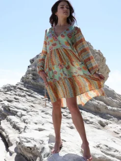 Strandkleider & Sommerkleider|Kaftan, Tunika & Pareo^Laetitia Beachwear Tunikakleid mit Seide GINEVRA MENTA grün-orange von grün-orange mit Häkel Applikationen